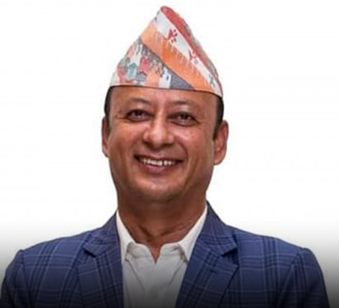 पूर्व ऊर्जामन्त्री दीपक खड्का पक्राउ ।